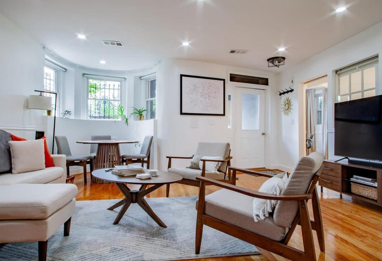 Fancy 1-Br In Central Location Parking Available วอชิงตัน ภายนอก รูปภาพ