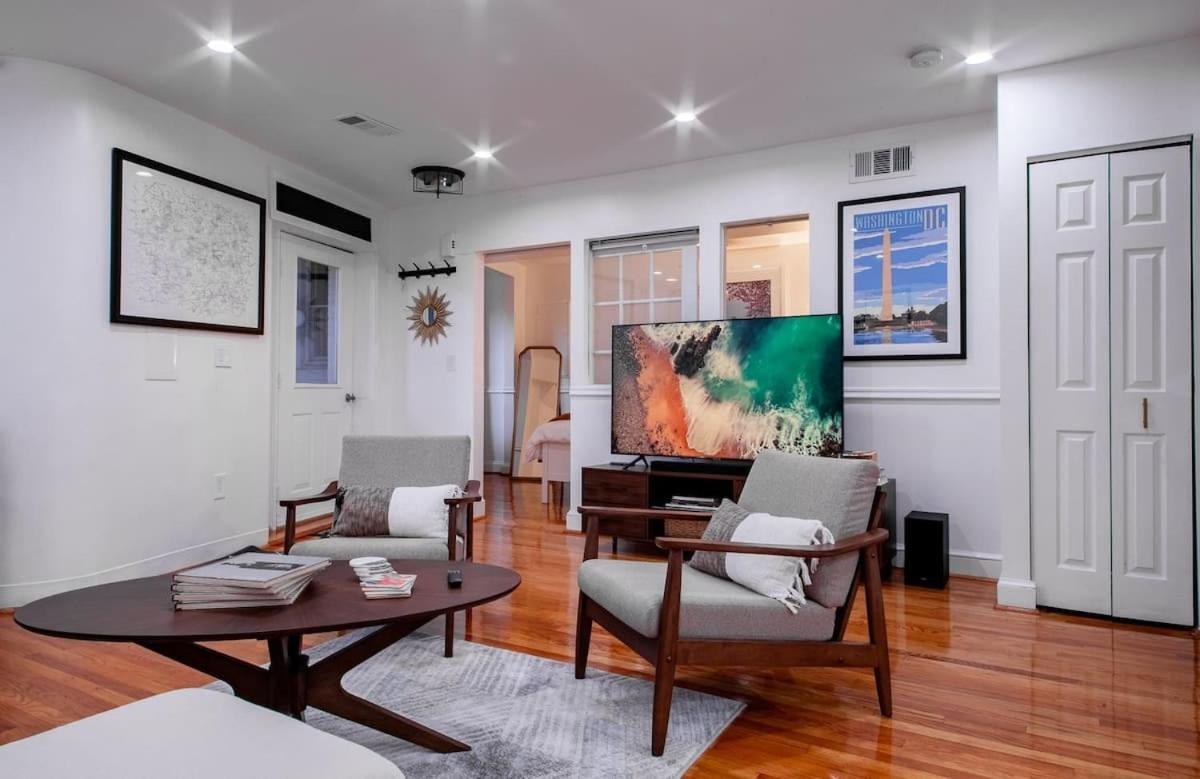 Fancy 1-Br In Central Location Parking Available วอชิงตัน ภายนอก รูปภาพ