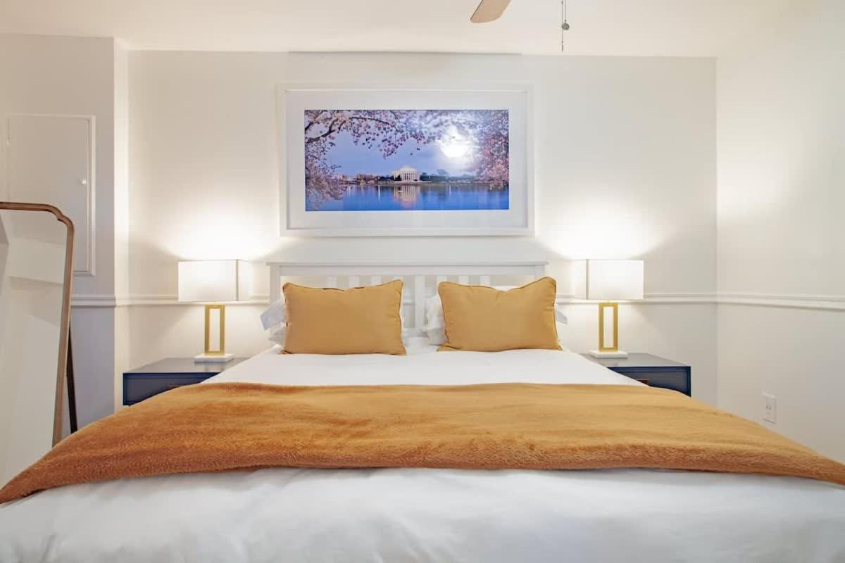 Fancy 1-Br In Central Location Parking Available วอชิงตัน ภายนอก รูปภาพ