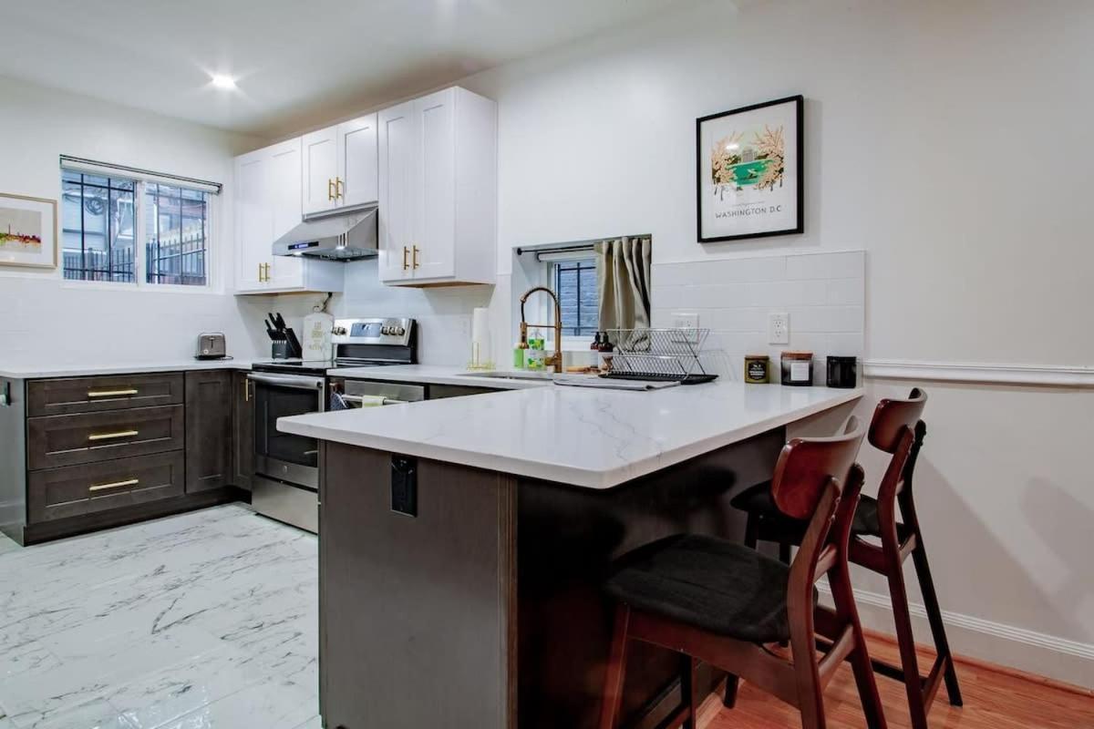Fancy 1-Br In Central Location Parking Available วอชิงตัน ภายนอก รูปภาพ